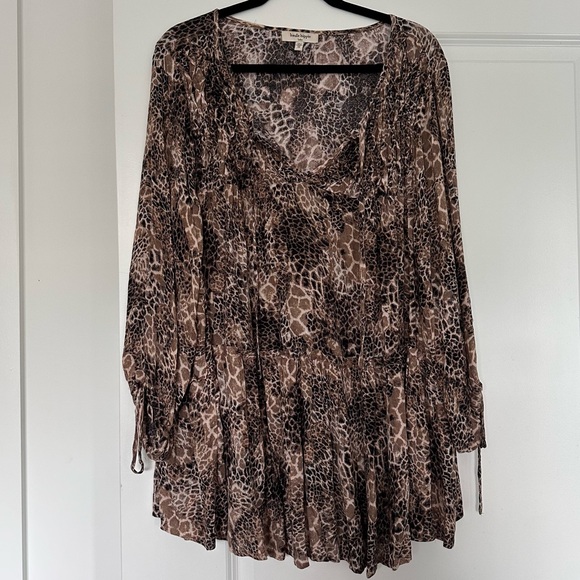 Haute Hippie Tribe (1X) Giraffe Print Tunic Dress: Animal Print Lightweight Boho - Picture 1 of 10